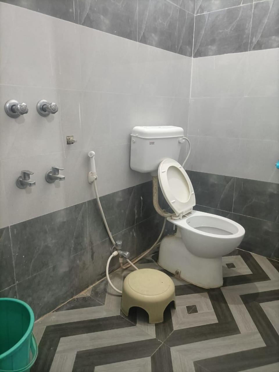 Hotel Nalanda Guest House Ngoại thất bức ảnh