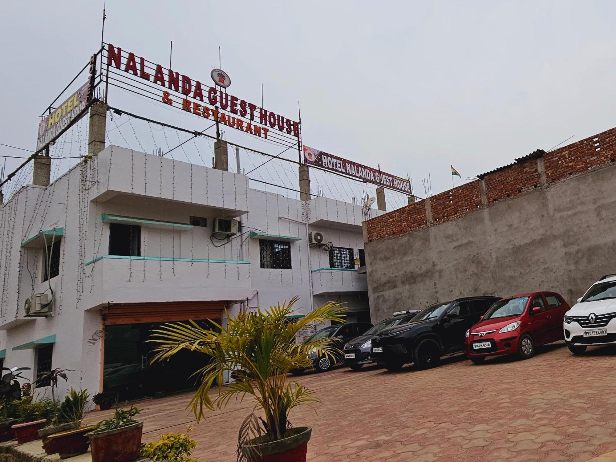 Hotel Nalanda Guest House Ngoại thất bức ảnh