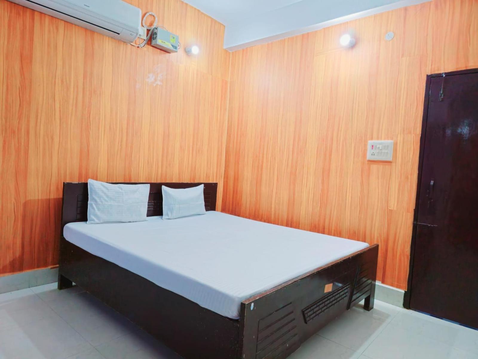 Hotel Nalanda Guest House Ngoại thất bức ảnh